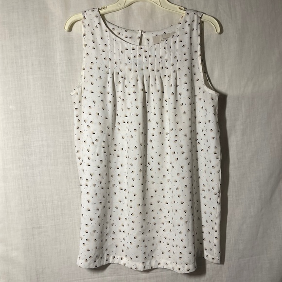 Ann Taylor LOFT Sleeveless Blouse. Pleated round neck. Cream and floral. Medium - Picture 1 of 8